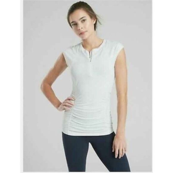 Athleta Pacifica Contoured Tank in White medium NWOT - Picture 1 of 8